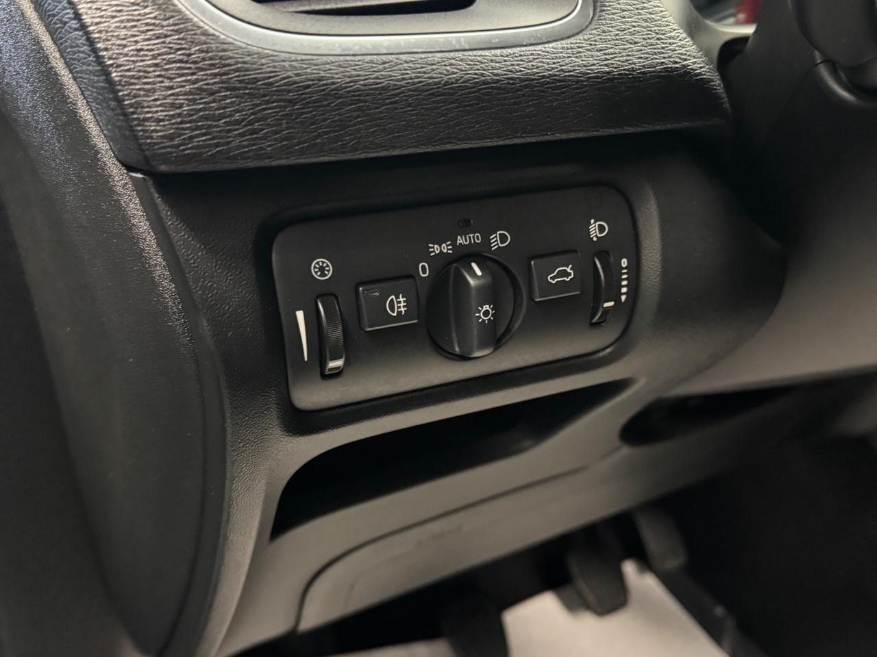 Volvo V40 2.0 120 CV D2 FINANZIABILE