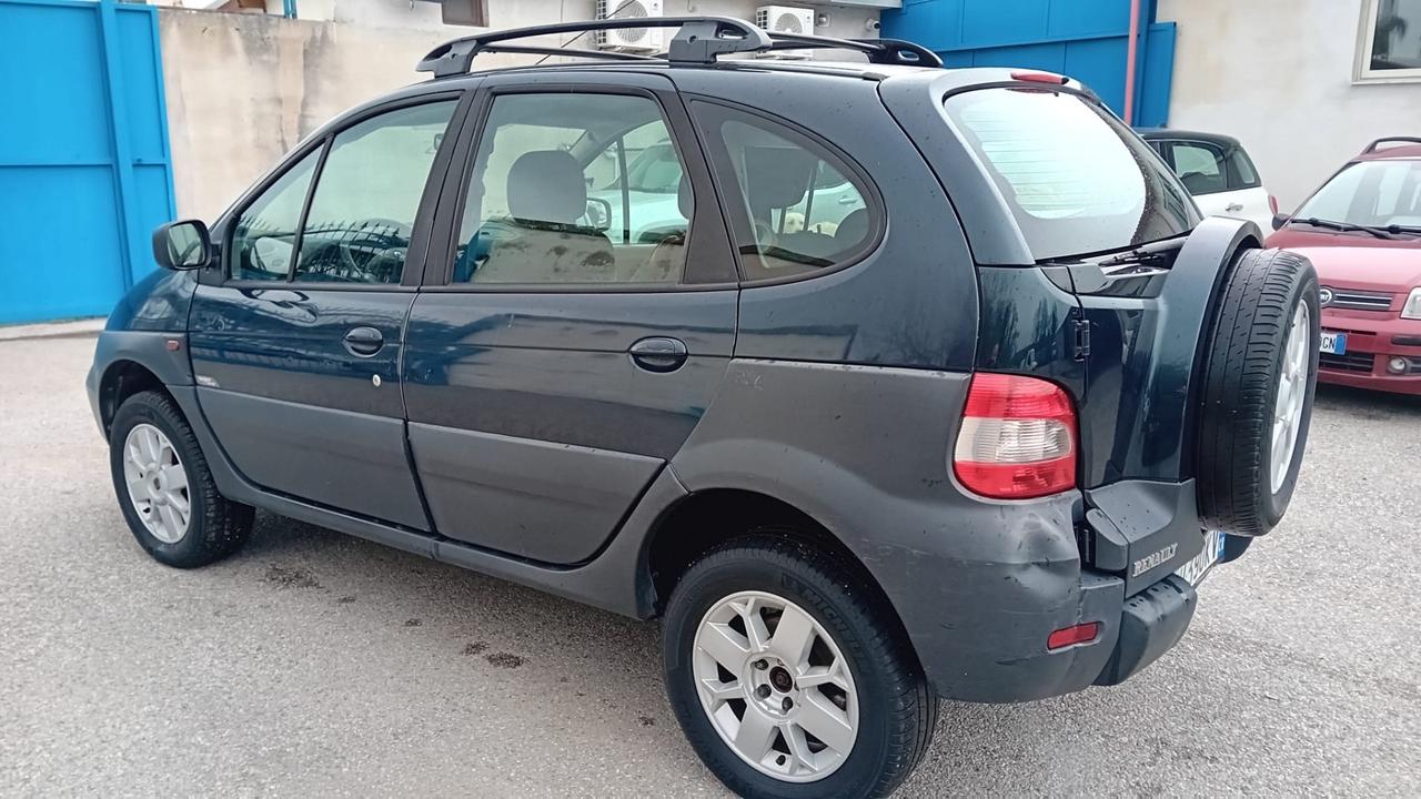 Renault scenic Rx4-2.0 benz-2002