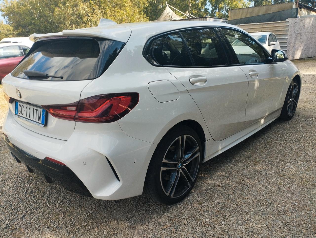 Bmw 116 116d 5p. Msport