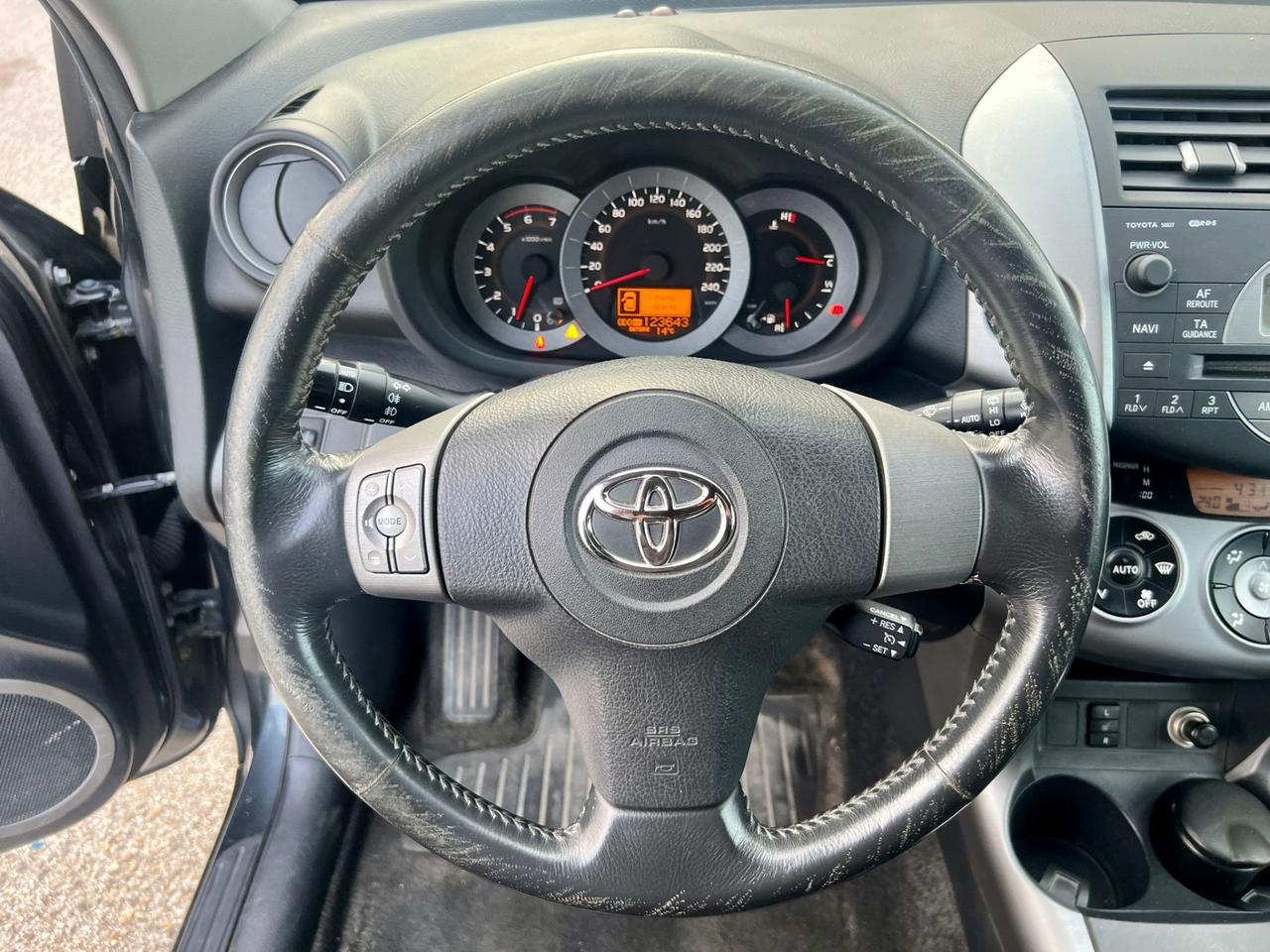 Toyota RAV 4 Crossover 2.2 D-4D 177 CV Luxury