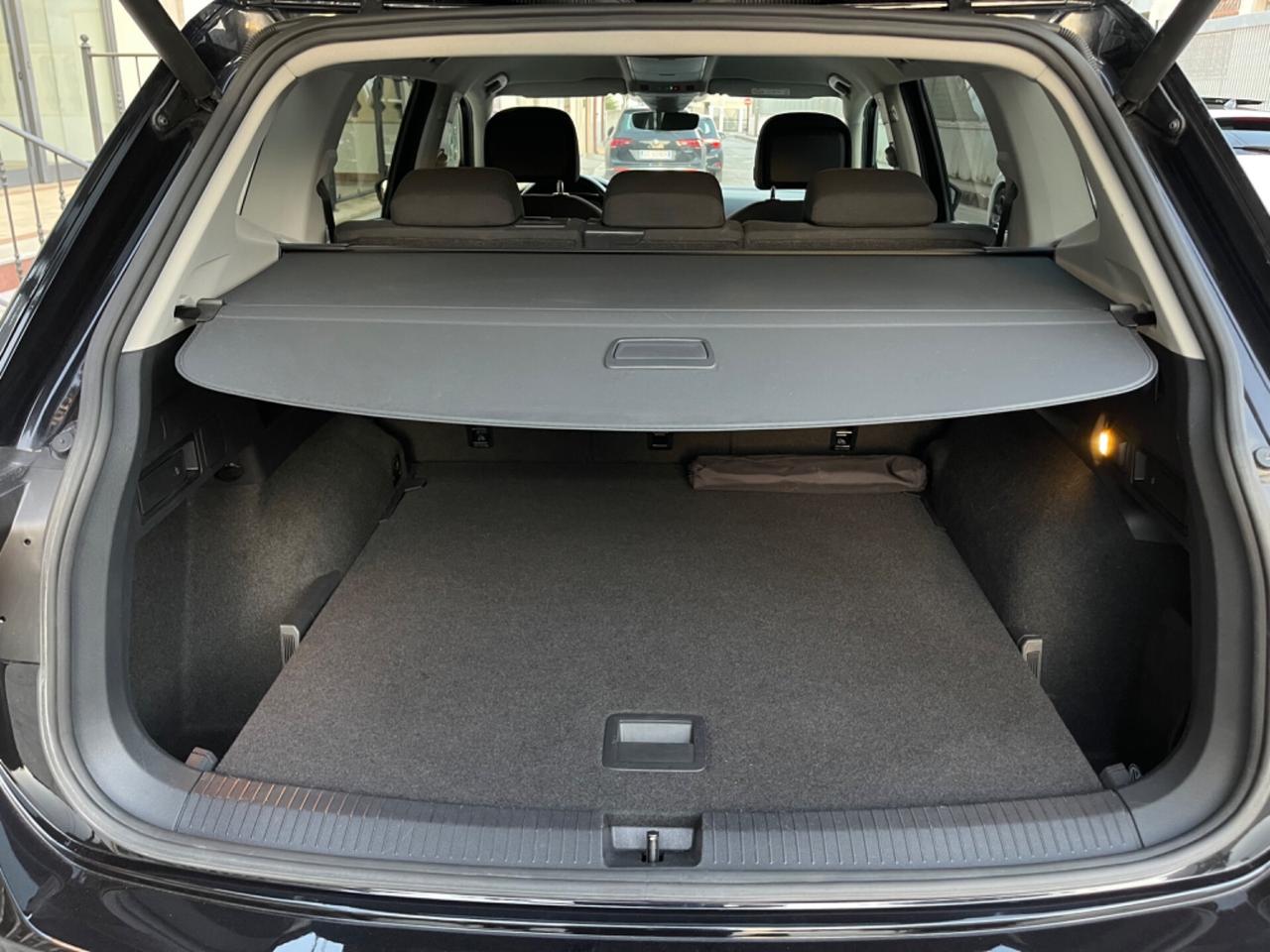 VOLKSWAGEN TIGUAN ALLSPACE TDI R-Line 2020