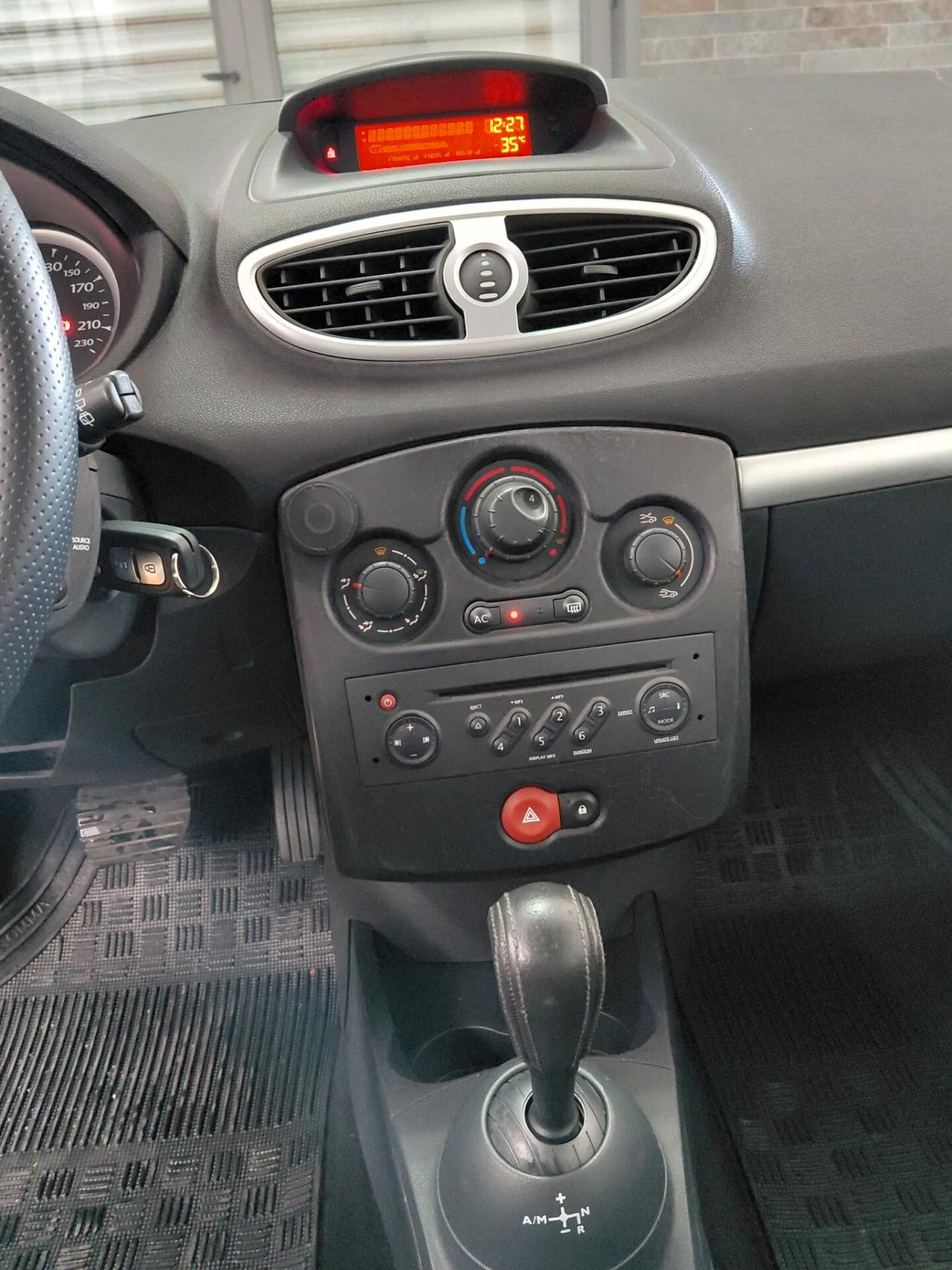 Renault Clio 1.2 16V CAMBIO AUTOMATICO