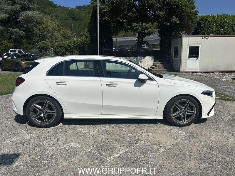 Mercedes-Benz Classe A A 180 d Automatic AMG Pack night edition