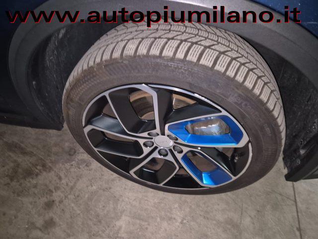 LYNK & CO 01 PHEV