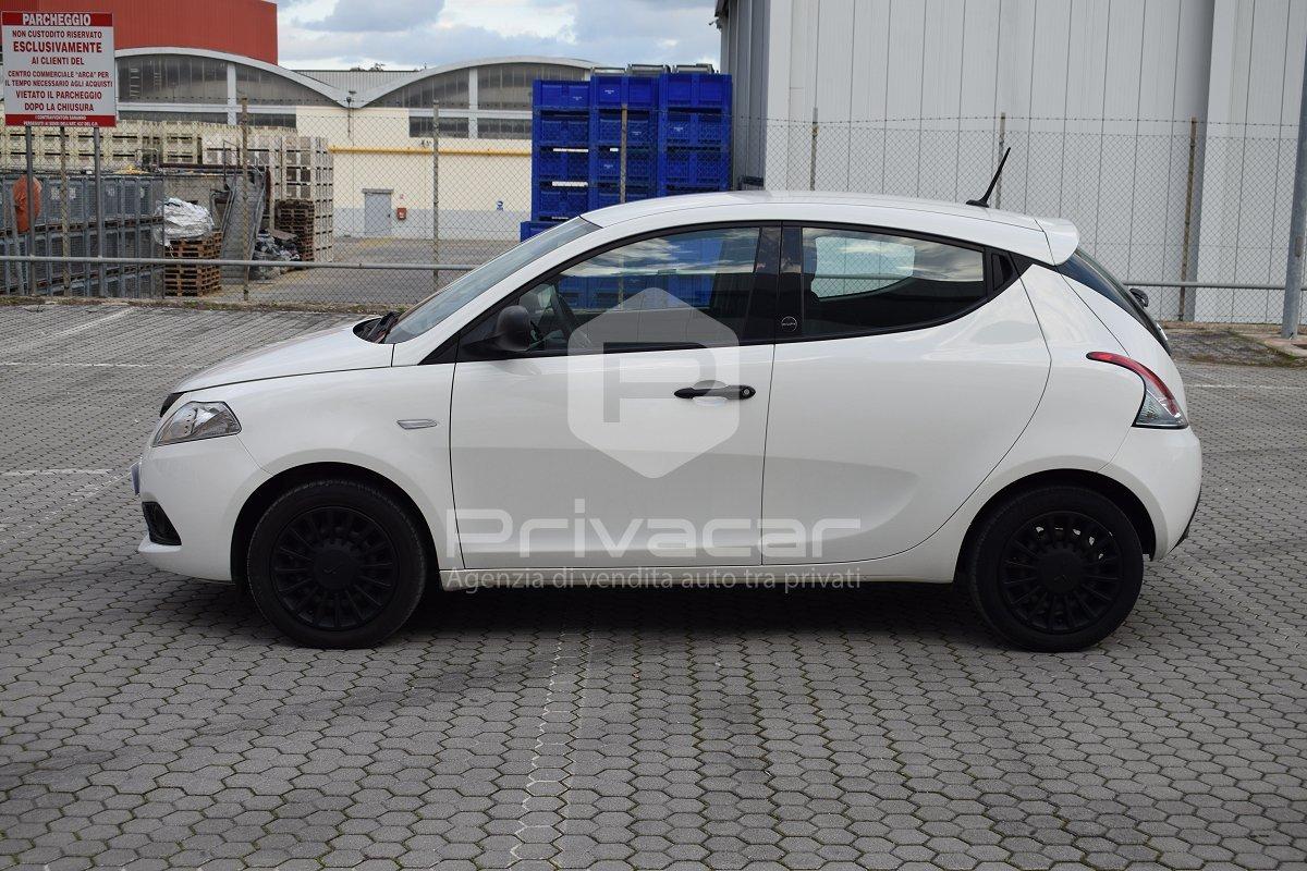 LANCIA Ypsilon 1.0 FireFly 5 porte S&S Hybrid Ecochic Gold