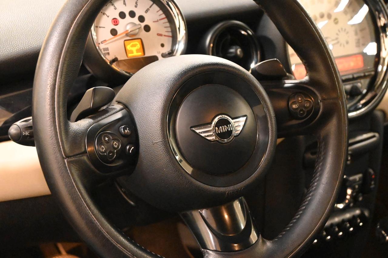 MINI Mini Clubman (R55) Mini 1.6 16V Cooper Cl...