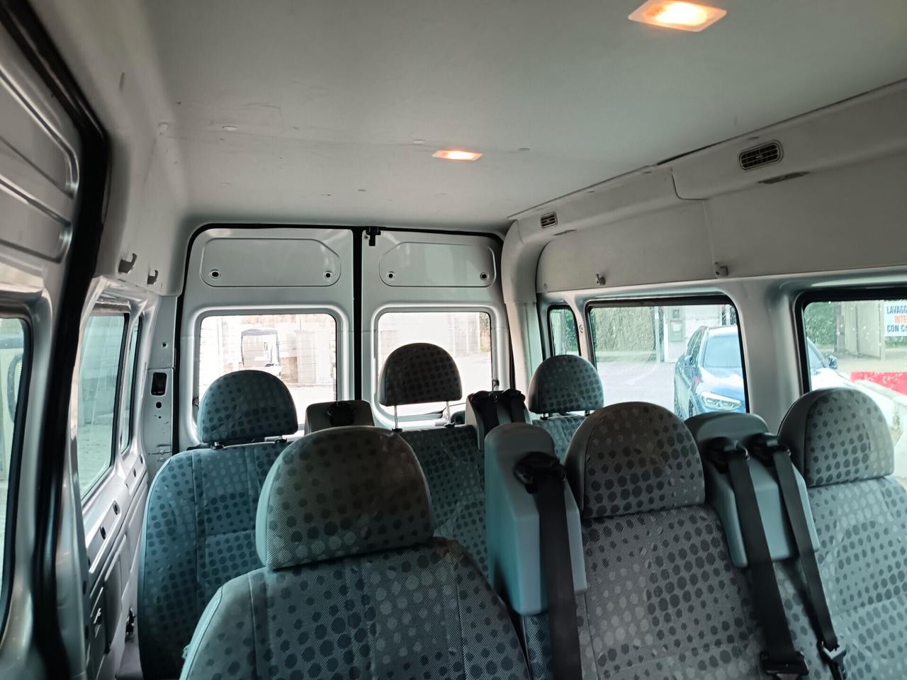 Ford Transit/Tourneo/Bus Transit 9 posti