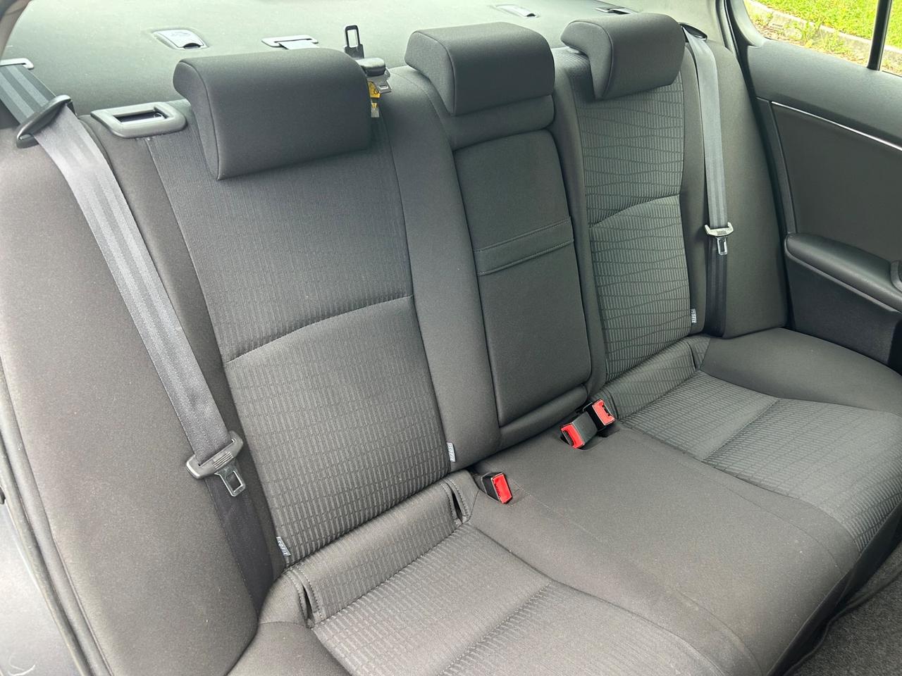Toyota Avensis 1.8 Executive