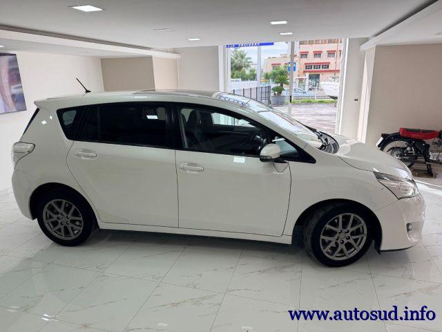 TOYOTA Verso 2.0 D Active 7 posti