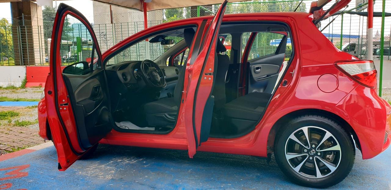 TOYOTA YARIS 1.5 BENZINA/IBRIDA KM 53 MILA EURO6/B