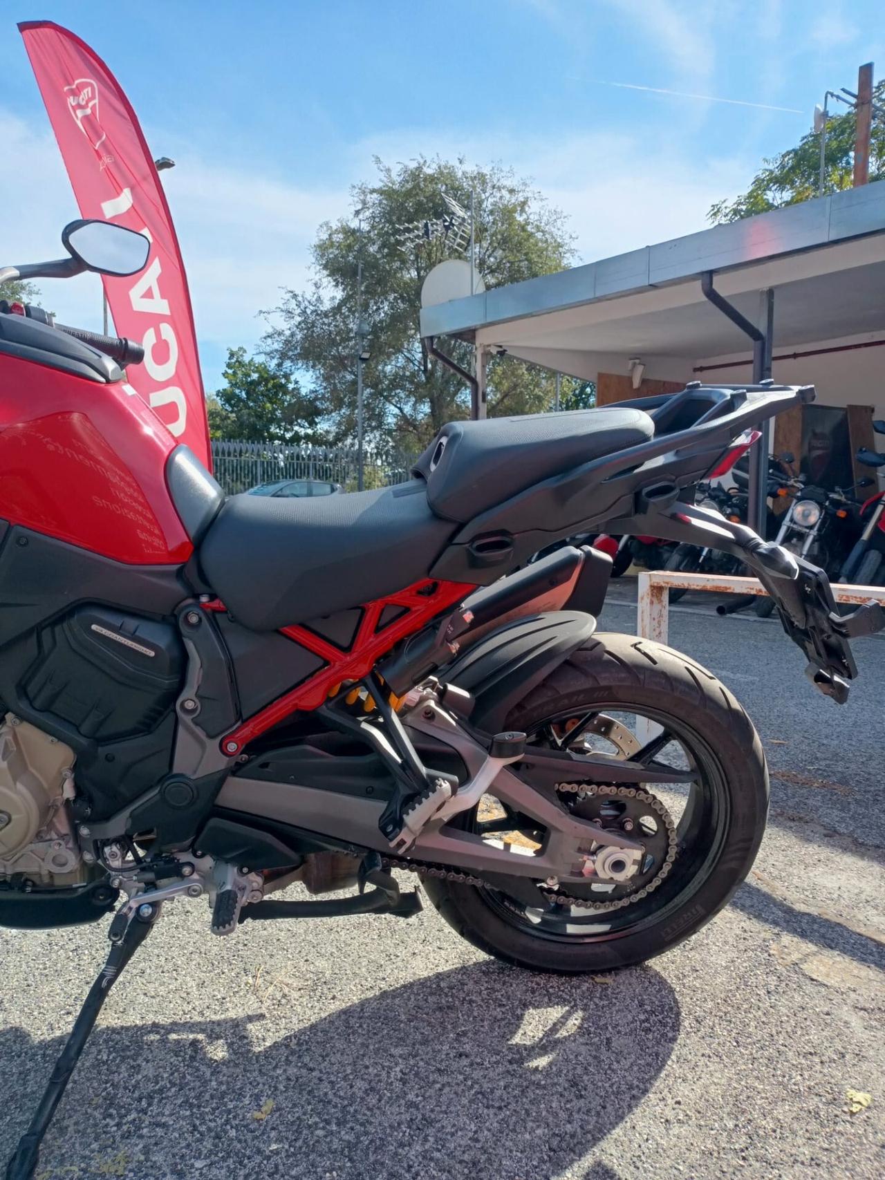 Ducati Multistrada V4 S TRAVEL RADAR