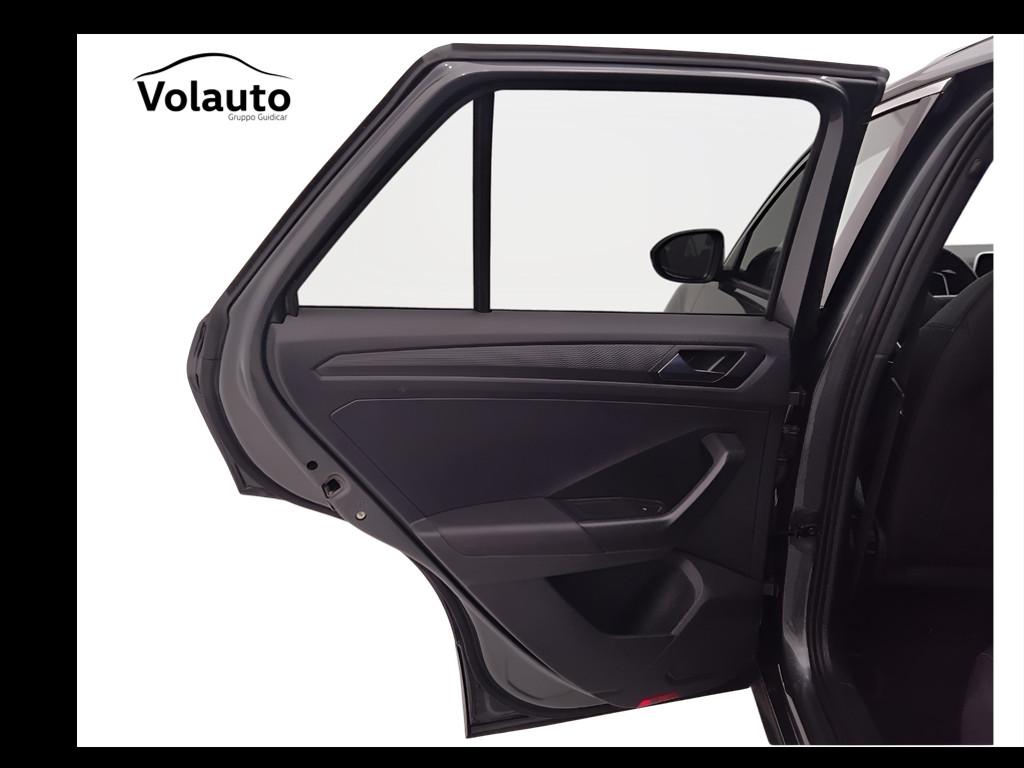 VOLKSWAGEN T-Roc I 2022 - T-Roc 1.0 tsi R-Line 110cv