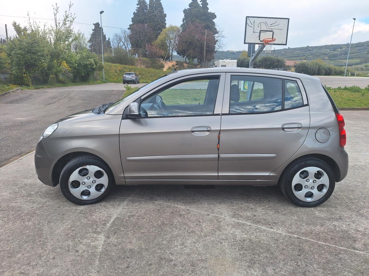 Kia Picanto 1.1 65000Km