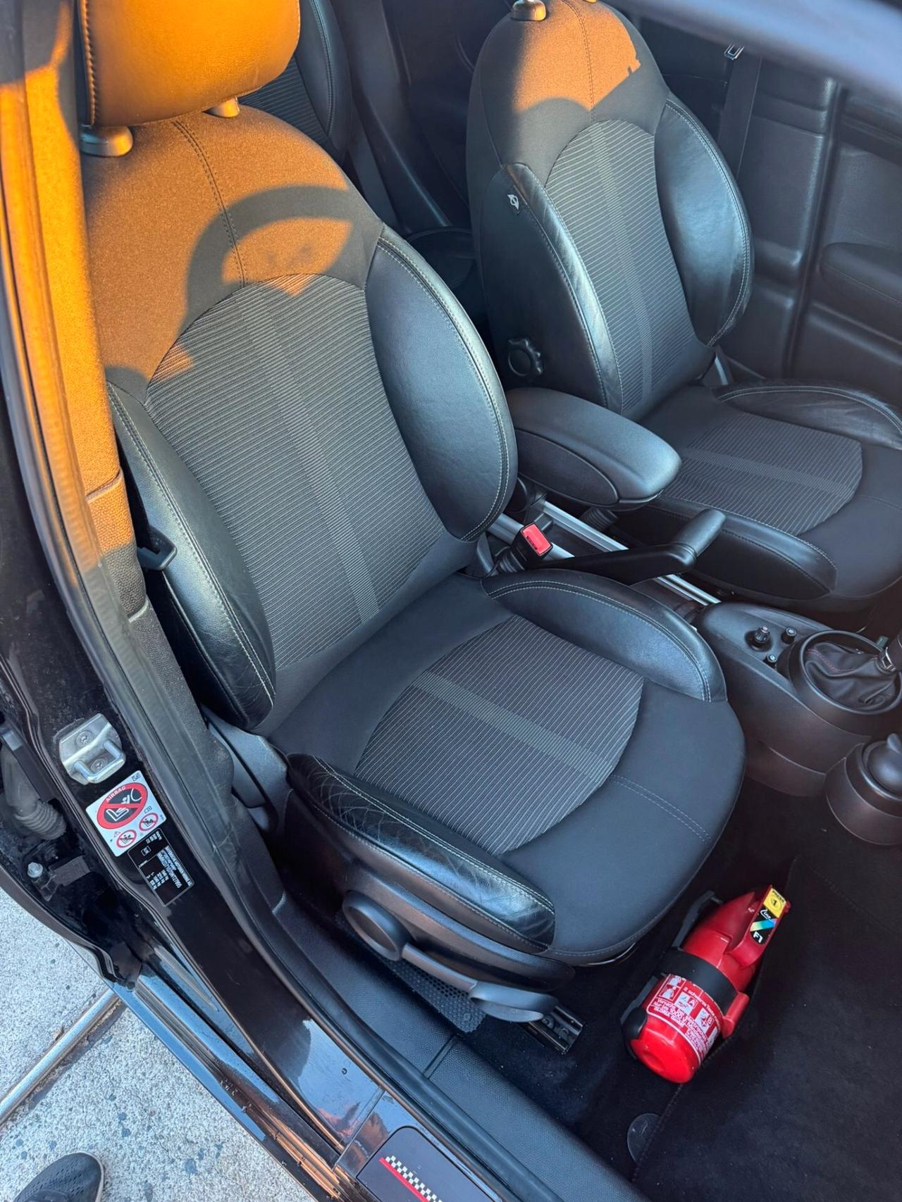 Mini Cooper SD Countryman 2.0 Allestimento JCW 143 cv Automatica