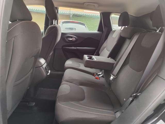Jeep Cherokee Cherokee V 2017 2.0 mjt II Longitude Fwd 140cv E6