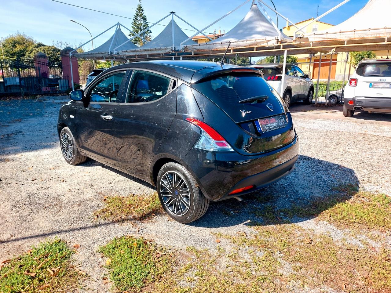 Lancia Ypsilon 1.0 Hybrid 70CV Silver Plus - 2022