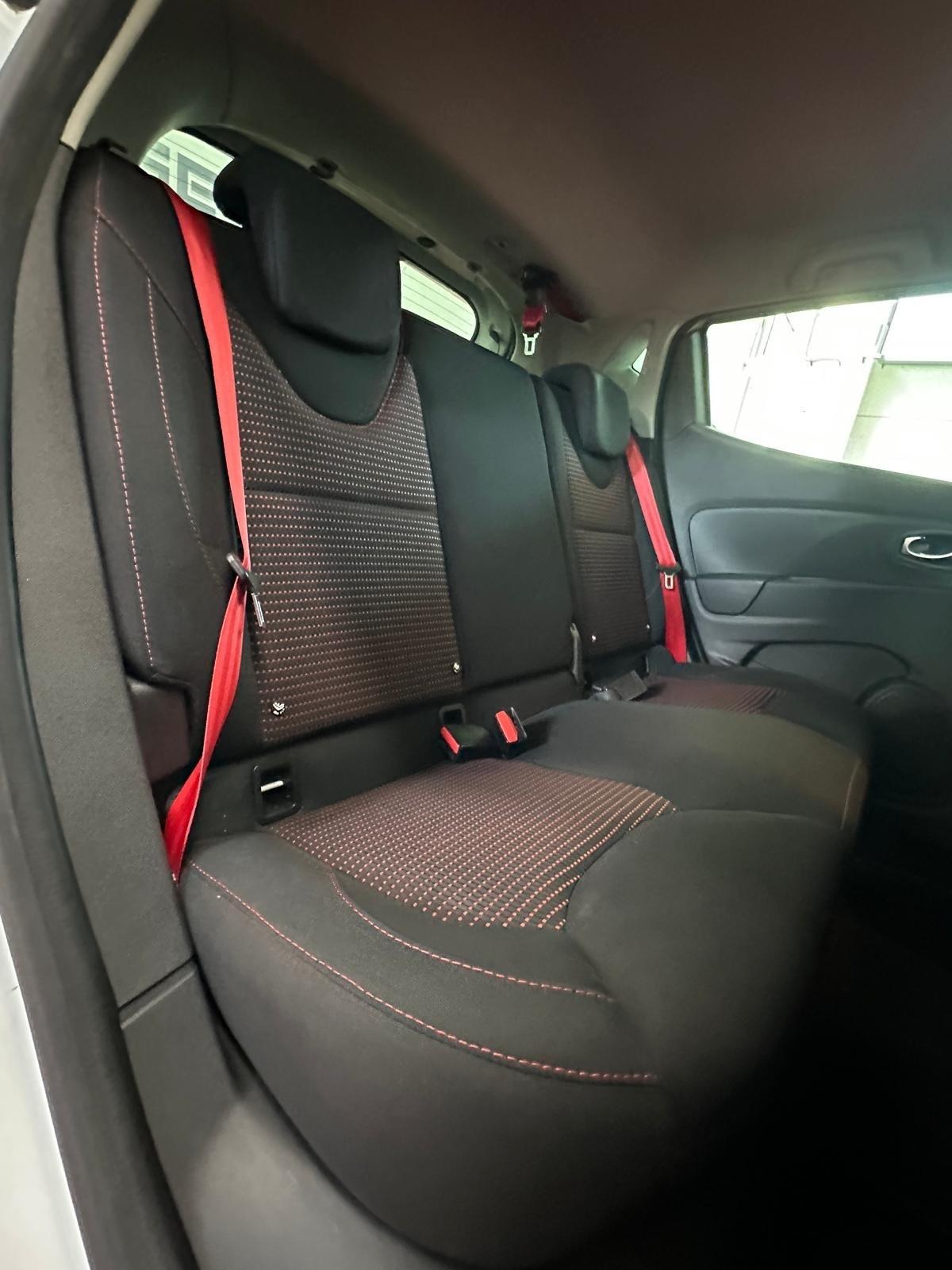Renault Clio TCe 200CV EDC Start&Stop 5 porte Energy R.S.
