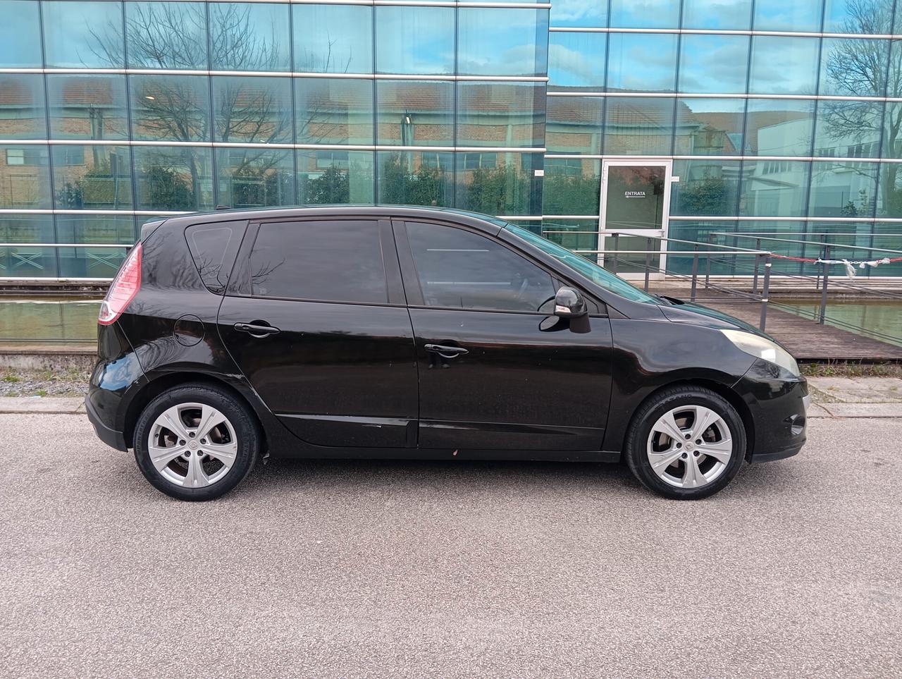 Renault Scenic Scénic 1.5 dCi 110CV Dynamique