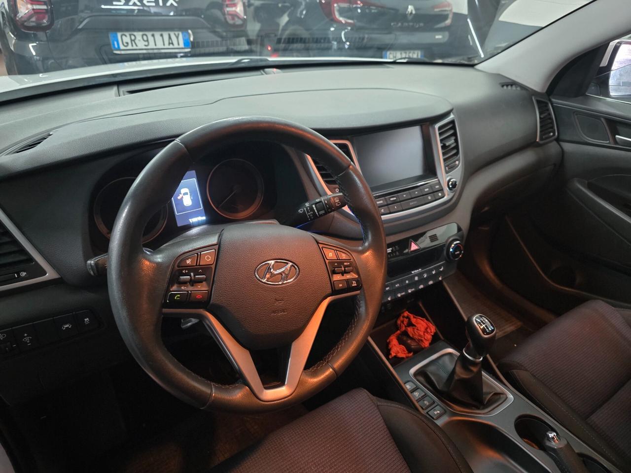 Hyundai Tucson 1.7 CRDi XPossible 115.000 km