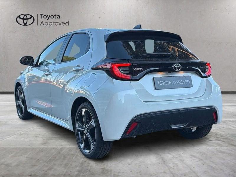 Toyota Yaris Yaris 1.5h 130 Lounge