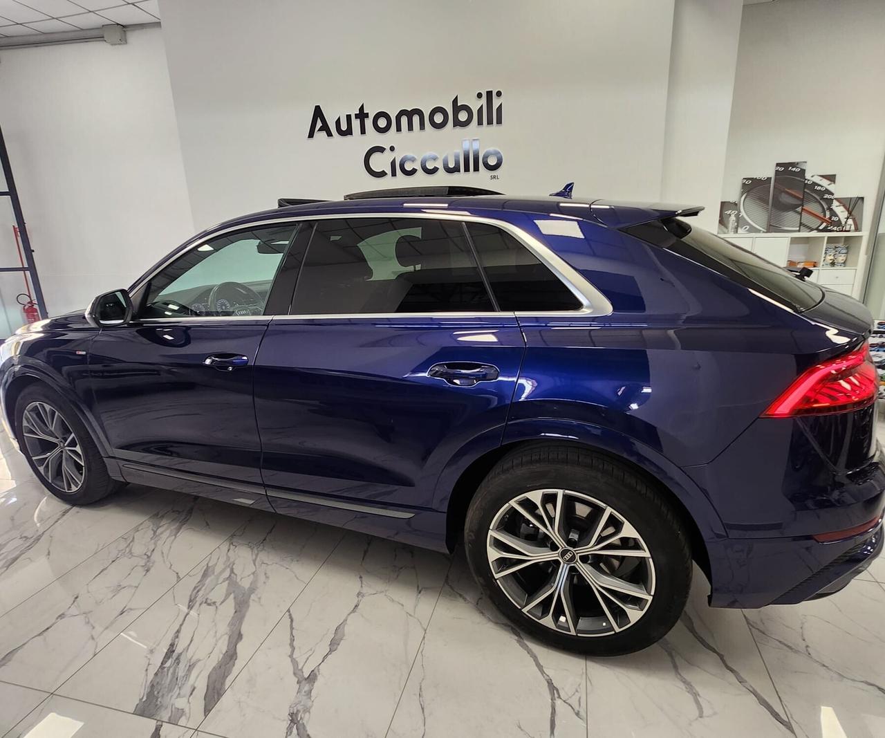 Audi Q8 50 TDI 286 CV quattro tiptronic -S.LINE