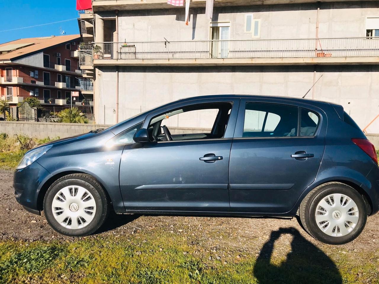 Opel Corsa 1.3CDTI NEOPATENTATI CHIAMA 2009