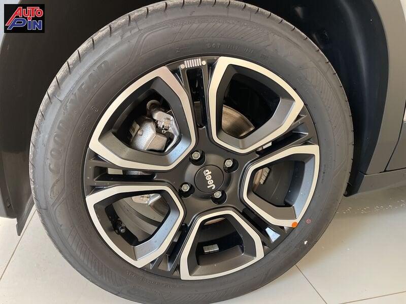 Jeep Avenger Avenger 1.2 Turbo 110 CV MHEV Summit list €34.000