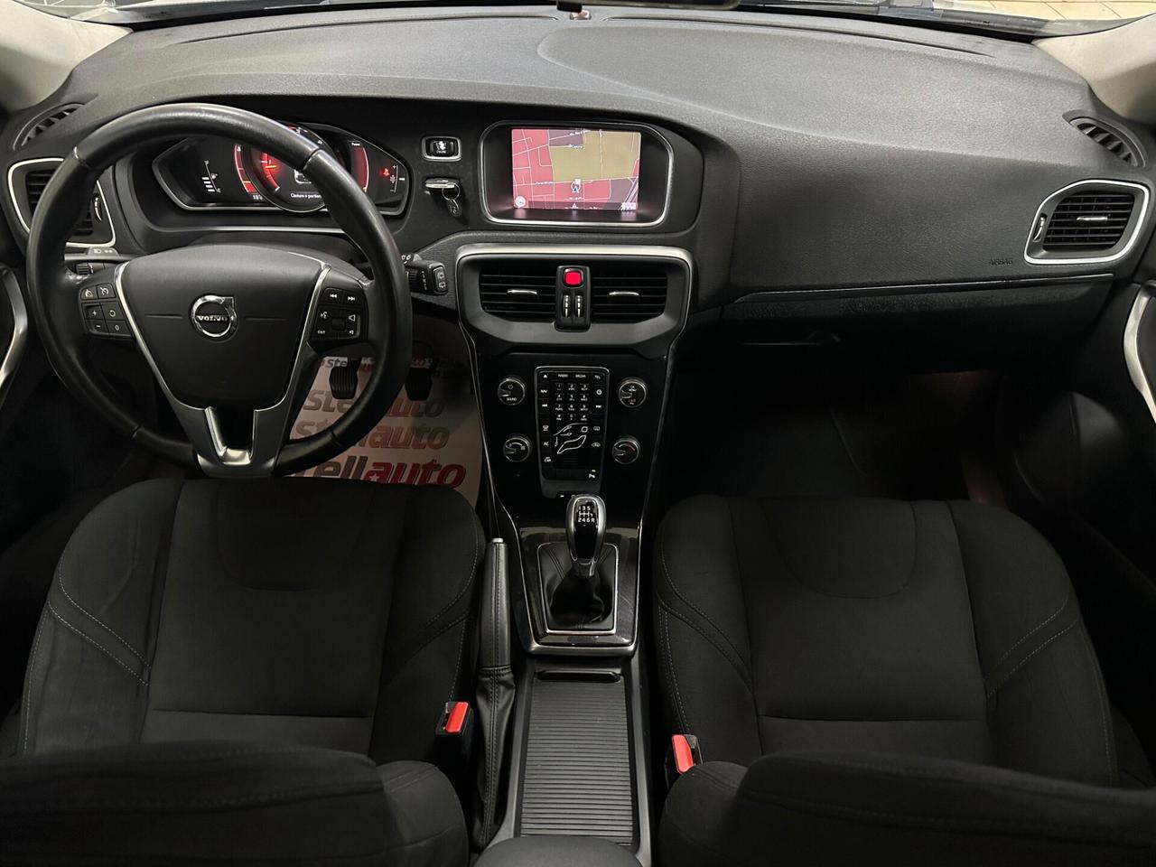 Volvo V40 D2 Momentum