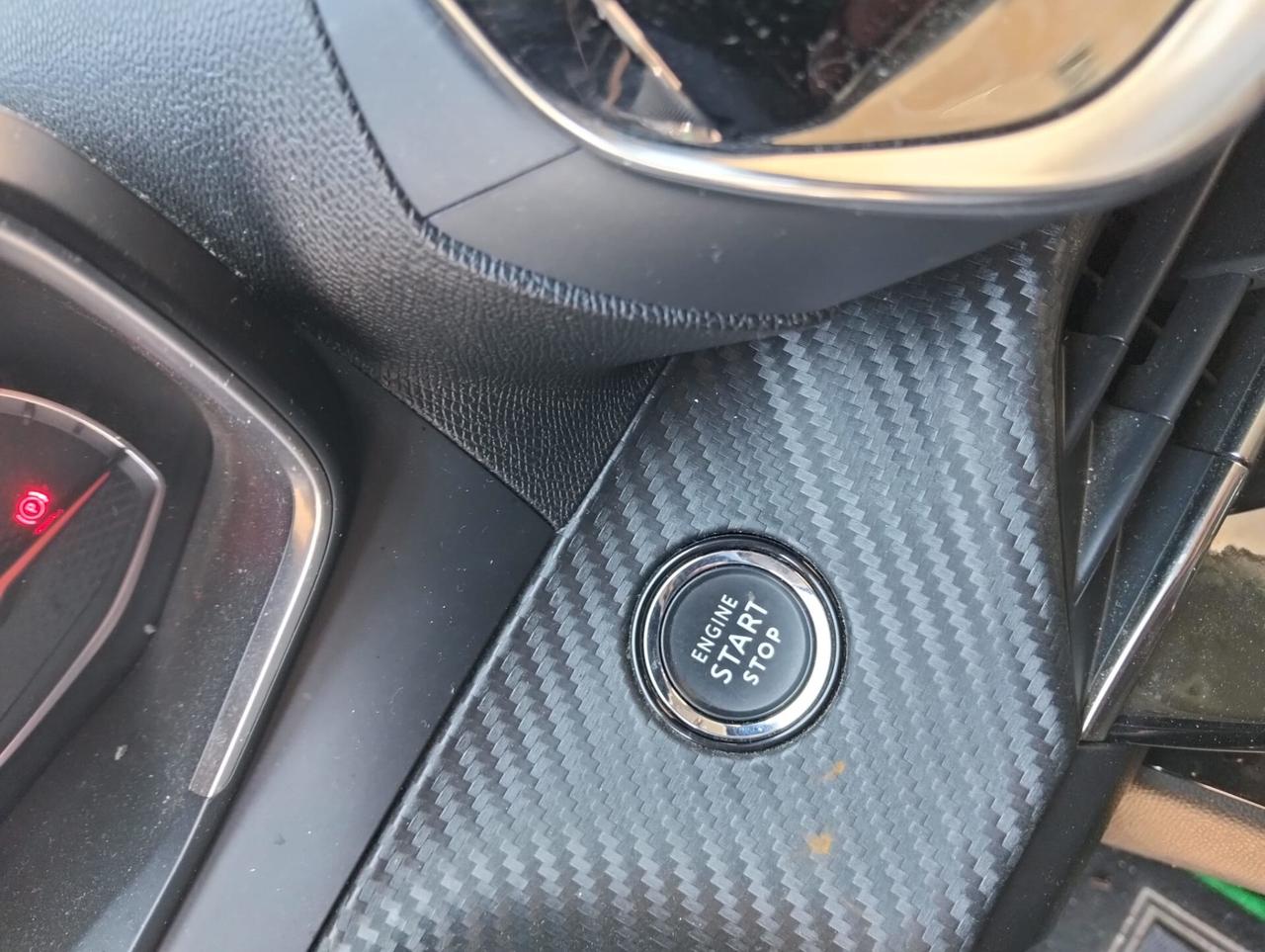 Peugeot 208 1.2 Benzina 100cv 2020 SINISTRATA