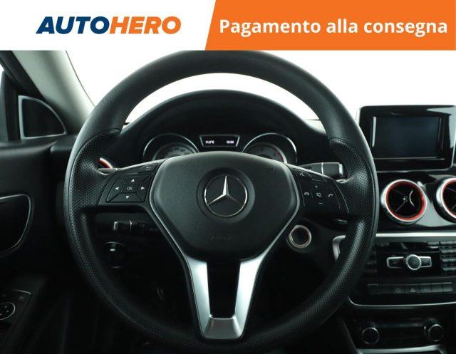 MERCEDES-BENZ CLA 220 d Automatic Sport