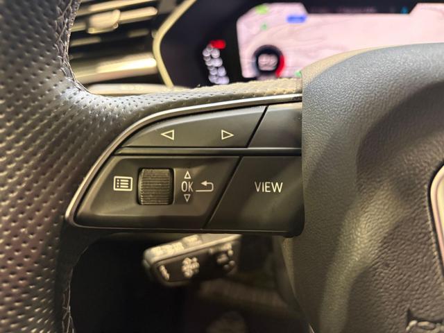 AUDI Q3 SPB/Sportback 35TDI S tronic S line Identity Black