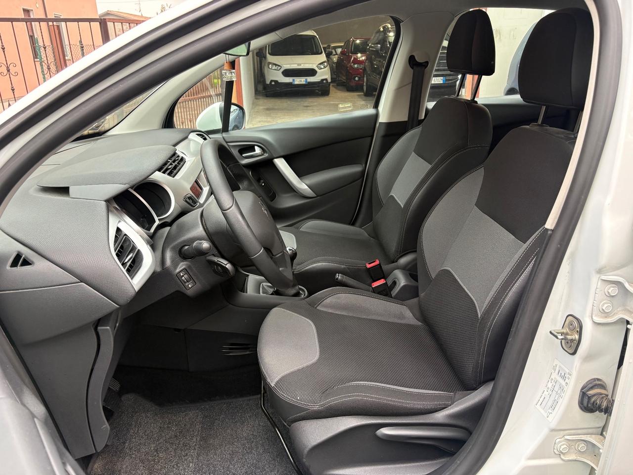 Citroen C3 1.1 BENZINA NEOPATENTATI 70.000 KM