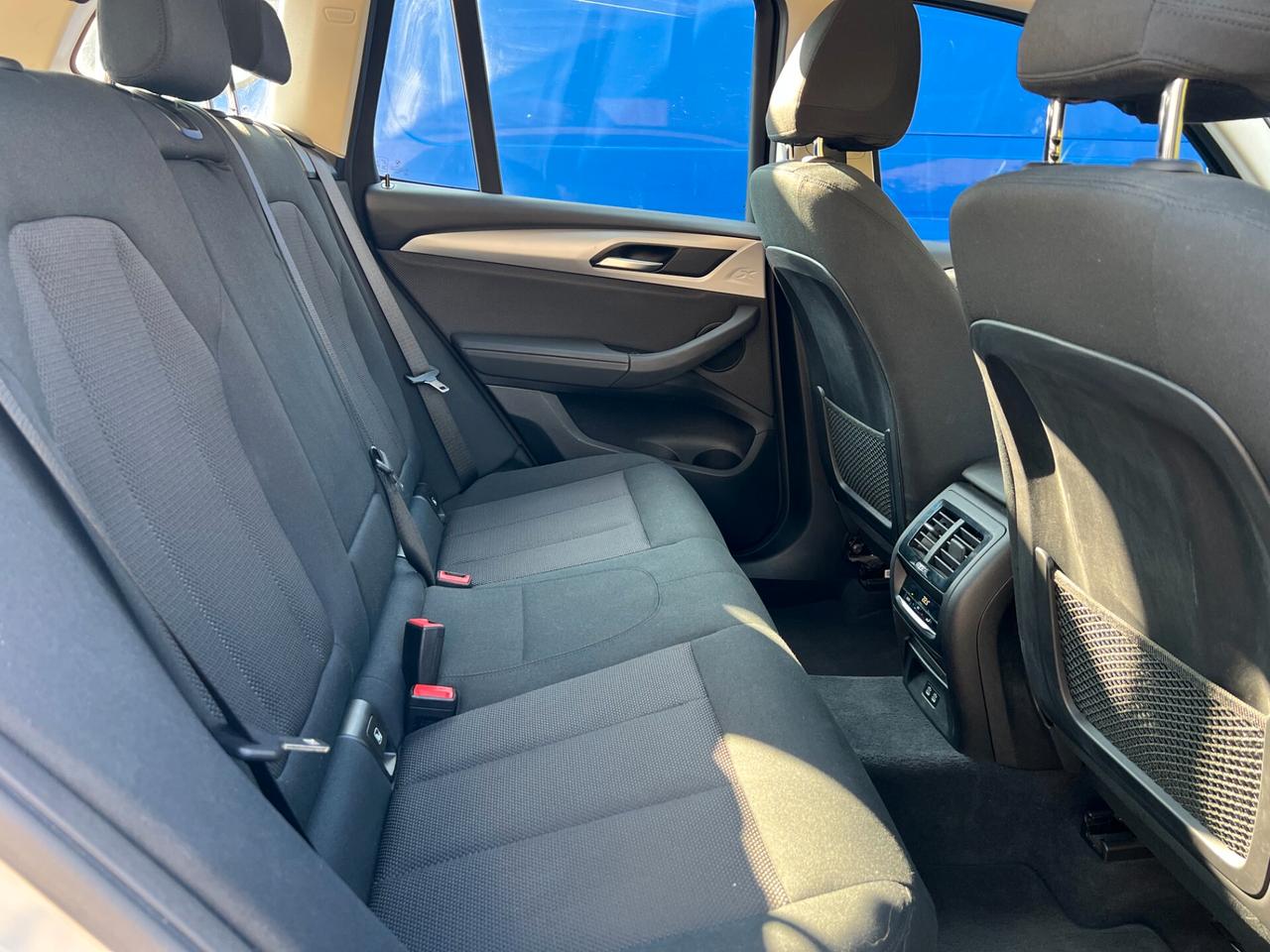 Bmw X3 xDrive20d Business Advantage