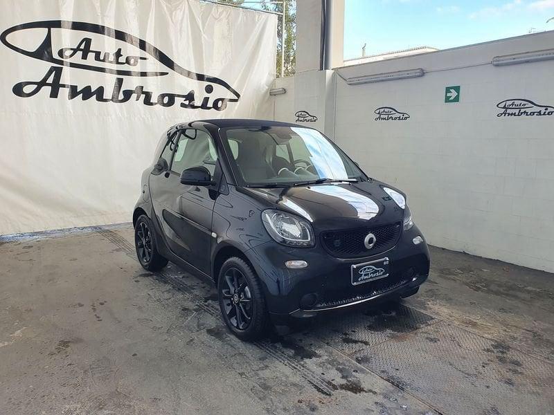 smart fortwo EQ Passion TUA 108,00 MESE