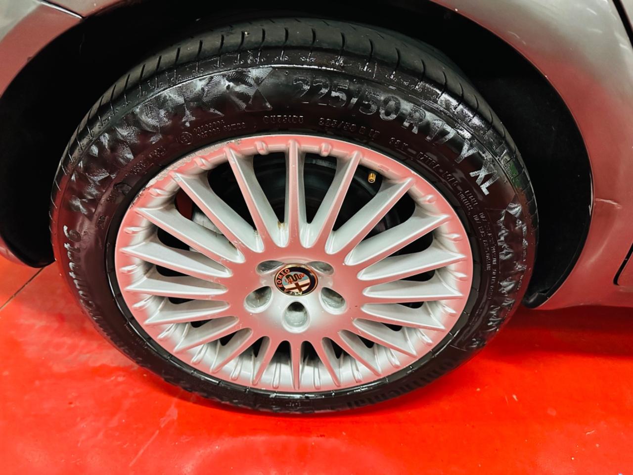 Alfa Romeo 159 1.9 JTDm 150CV Sportwagon Distinctive Q-Tronic