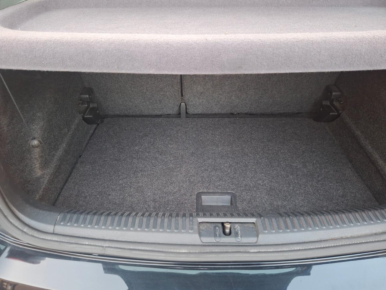 Volkswagen Polo 1.4 TDI 90 CV DSG 5p. Modello Cross automatica