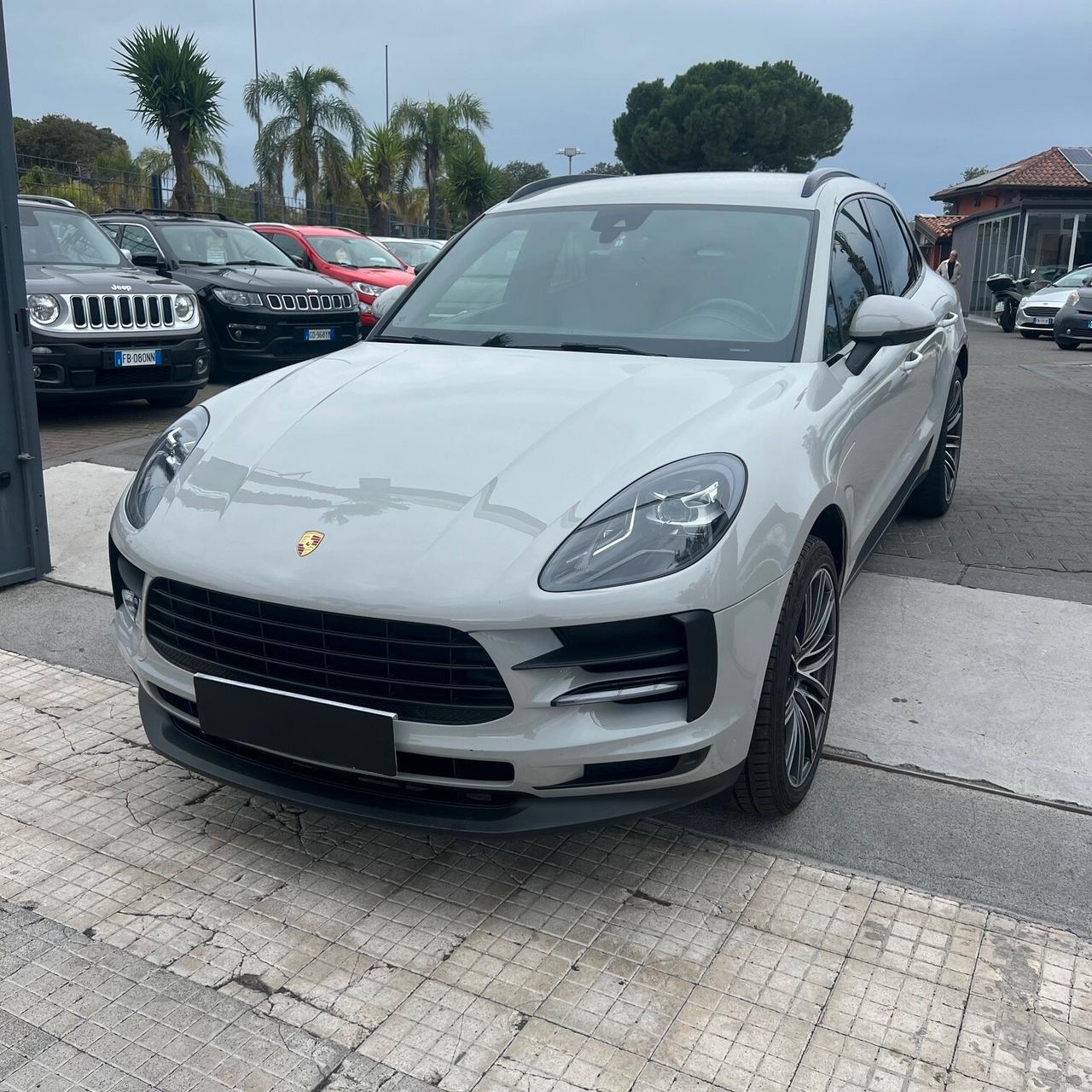 Porsche Macan 2.0