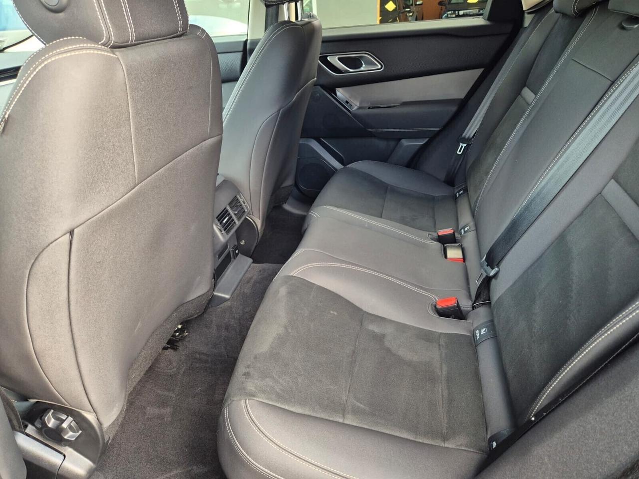 Land Rover Range Velar 2.0D I4 180 CV HSE