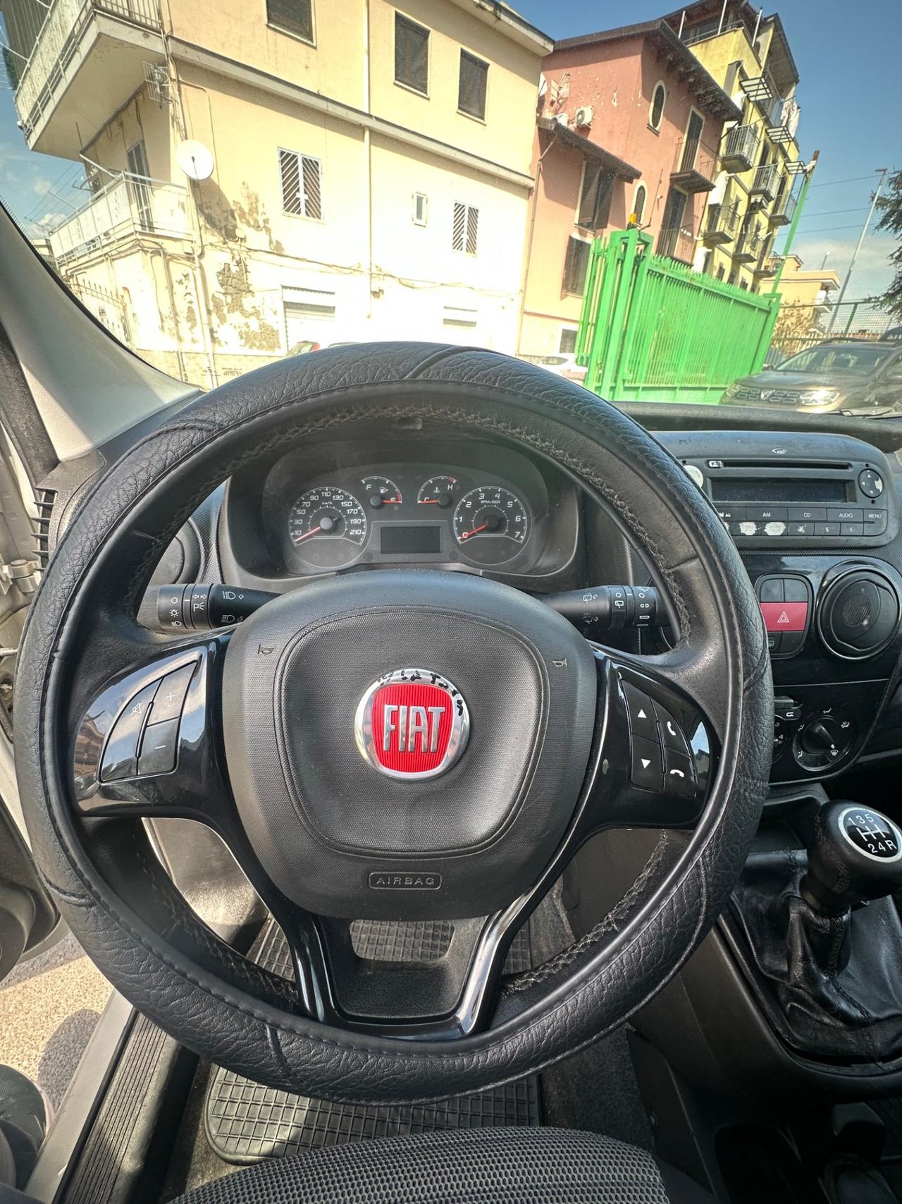 Fiat Qubo 1.3 MJT 80 CV Trekking