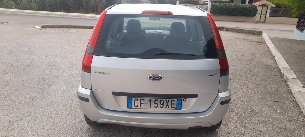 Ford Fusion 1.4 TDCi 5p. Collection