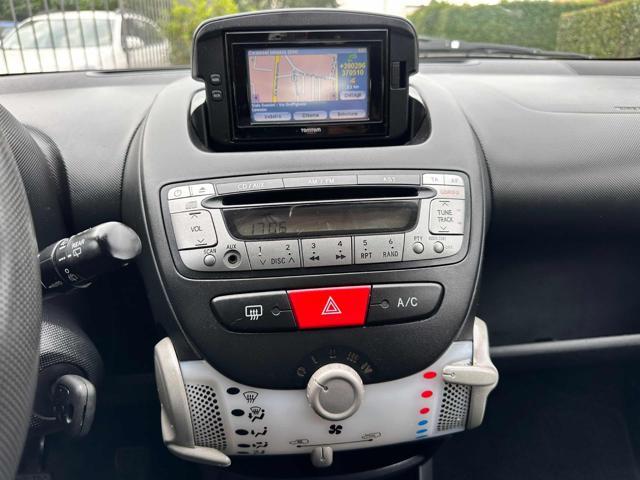 TOYOTA Aygo 1.0 12V VVT-i 5 porte Active Connect