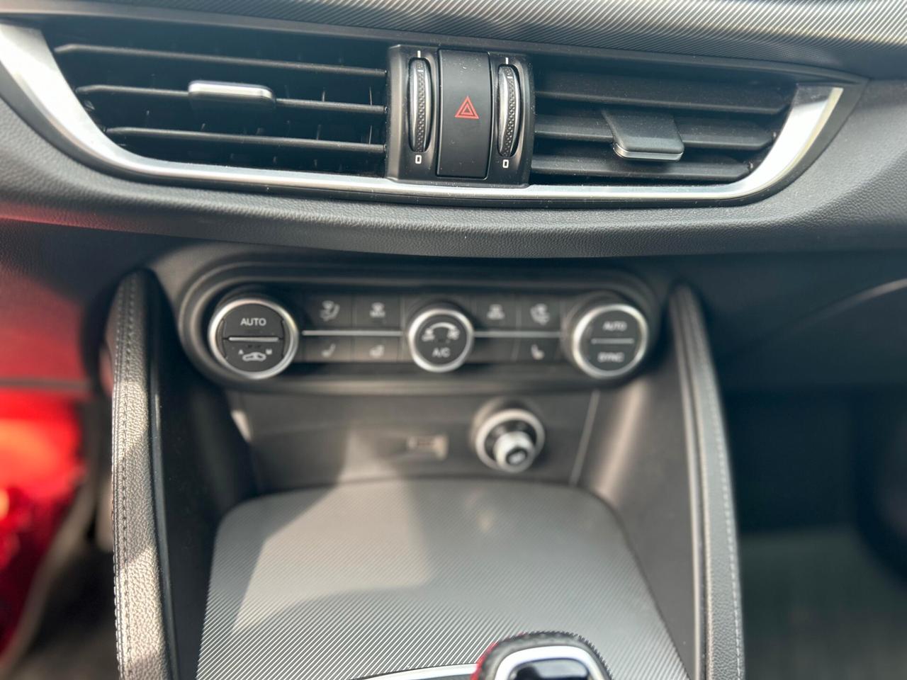 Alfa Romeo Stelvio 2.2 Turbodiesel 210 CV AT8 Q4 COMPETIZIONE