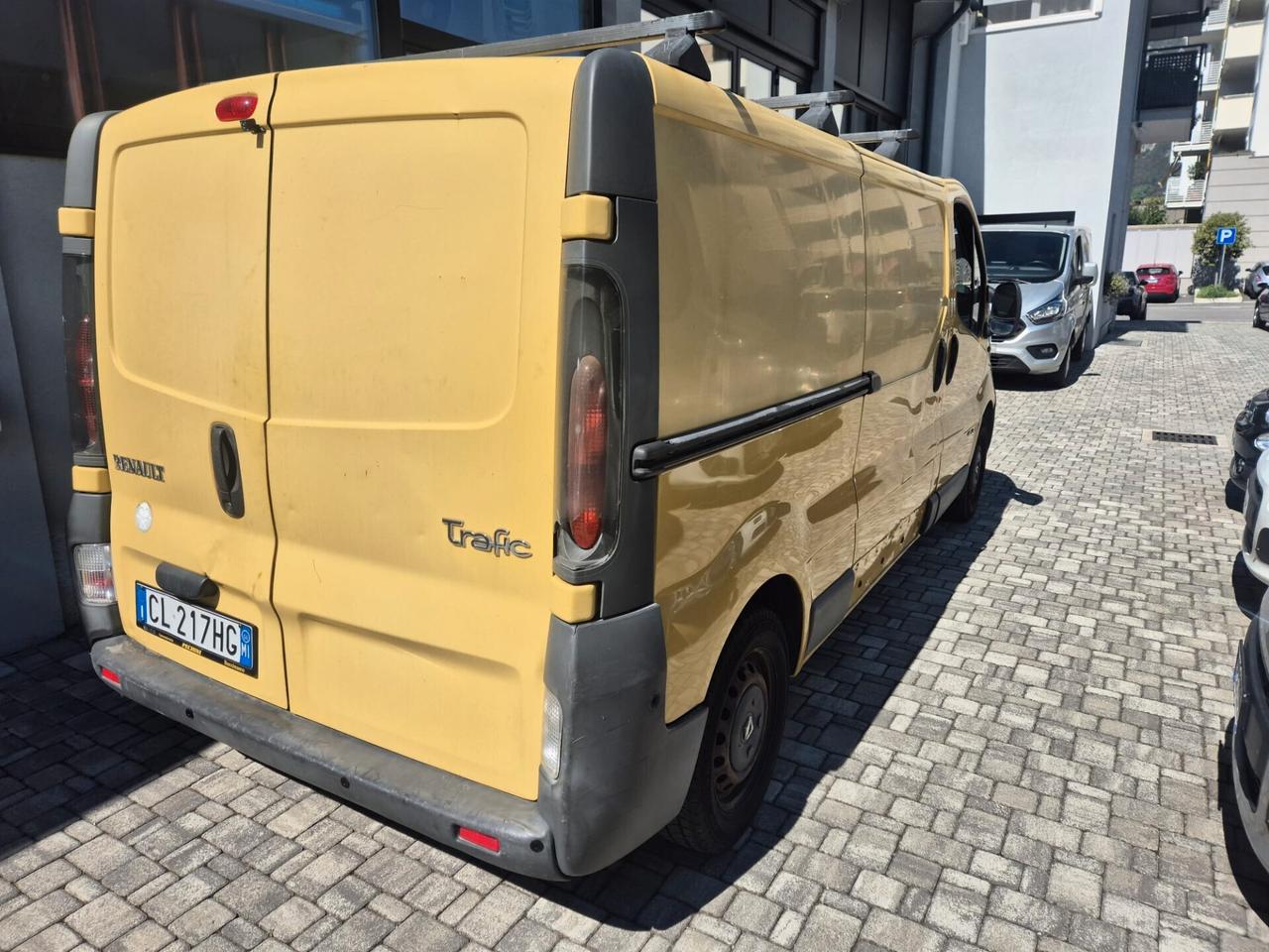 Renault Trafic T29 1.9 dCi 80CV PL