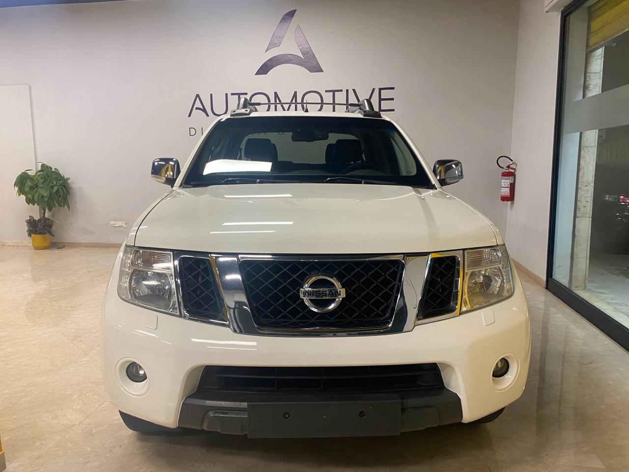 Nissan Navara 2.5 dCi 190CV 4 porte Double Cab Sport