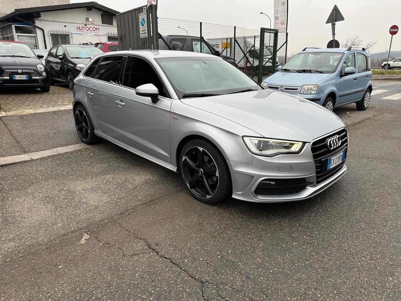 Audi A3 1.6 TDI clean diesel S tronic Attraction