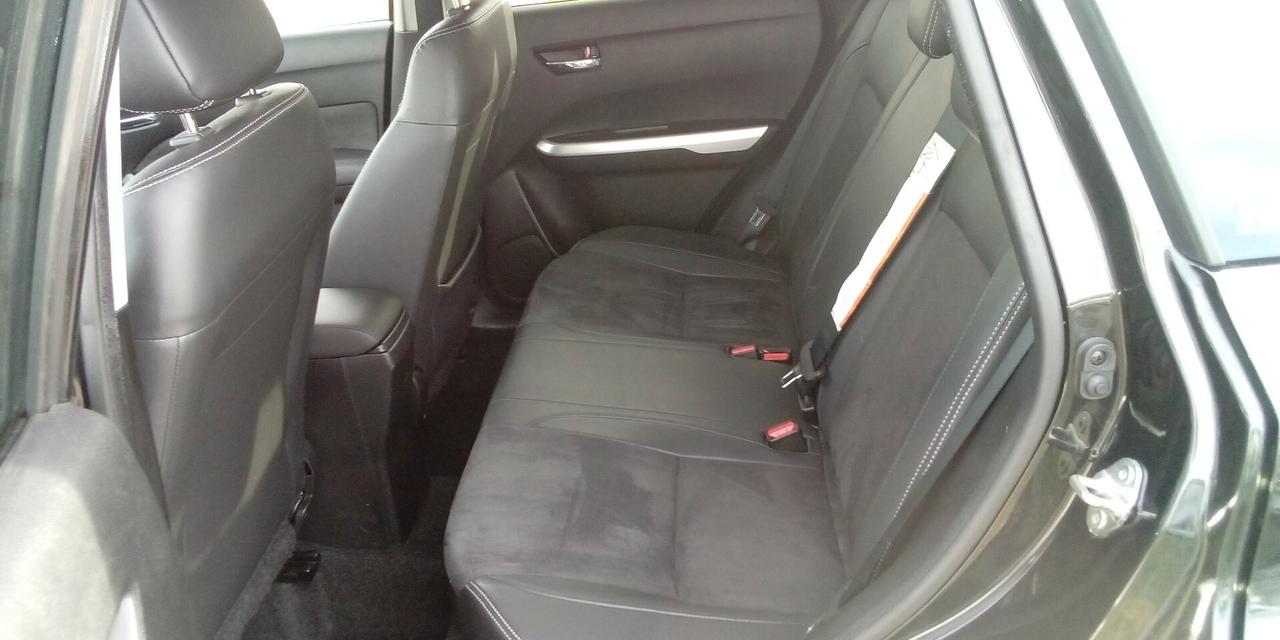 Suzuki Vitara 1.6 DDiS 4WD AllGrip DCT V-Top