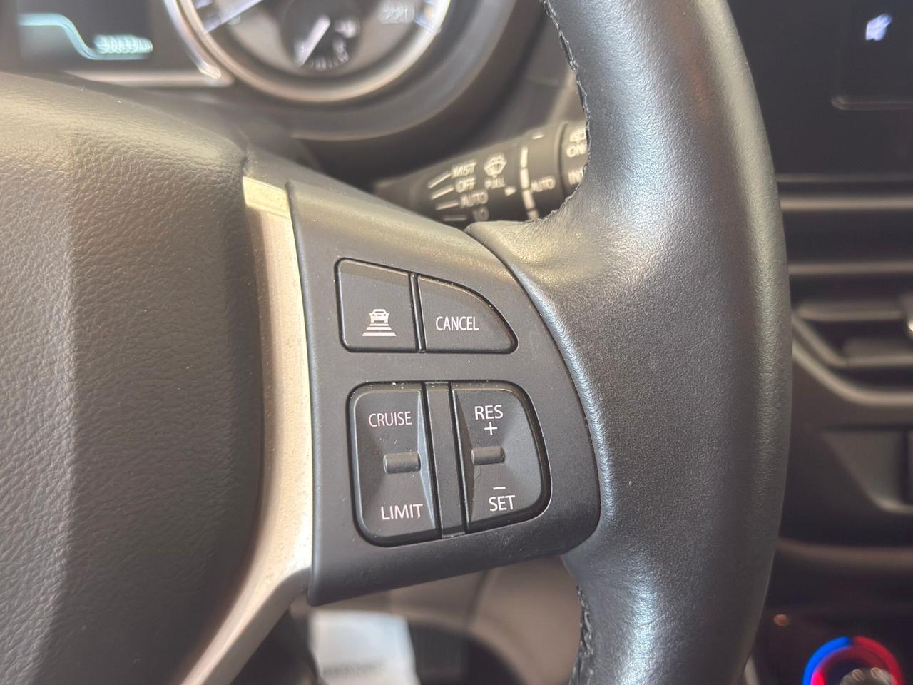 Suzuki S-Cross 1.4 Hybrid Top+
