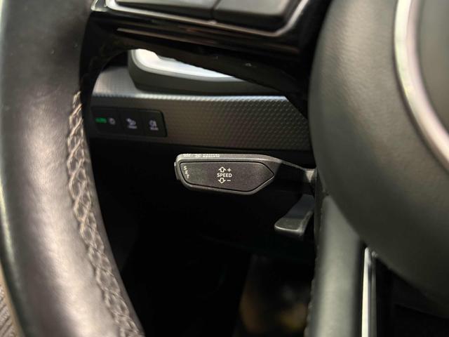 AUDI A1 SPB 35 TFSI S tronic Identity Black