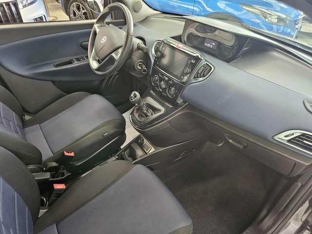 Lancia Ypsilon Ypsilon 1.0 firefly hybrid Platino s&s 70cv