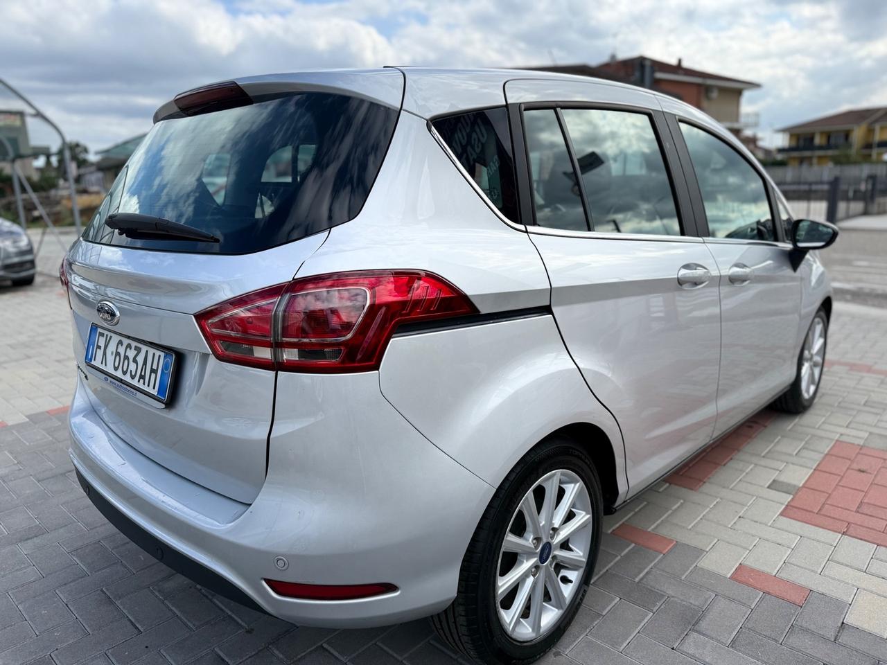 Ford B-Max 1.5 TDCi 95 CV Business Titanium